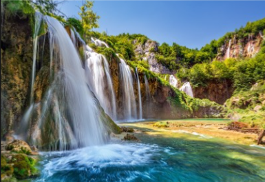 PUZZLE LAND OF THE FALLING LAKES 